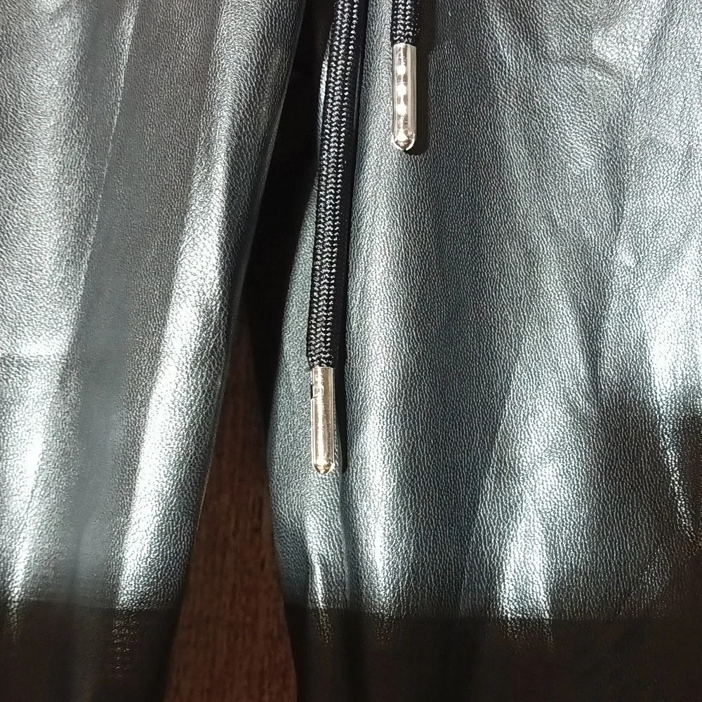 H&M Divided high rise elastic waist faux leather black jogger draw string size 8 - Picture 4 of 10